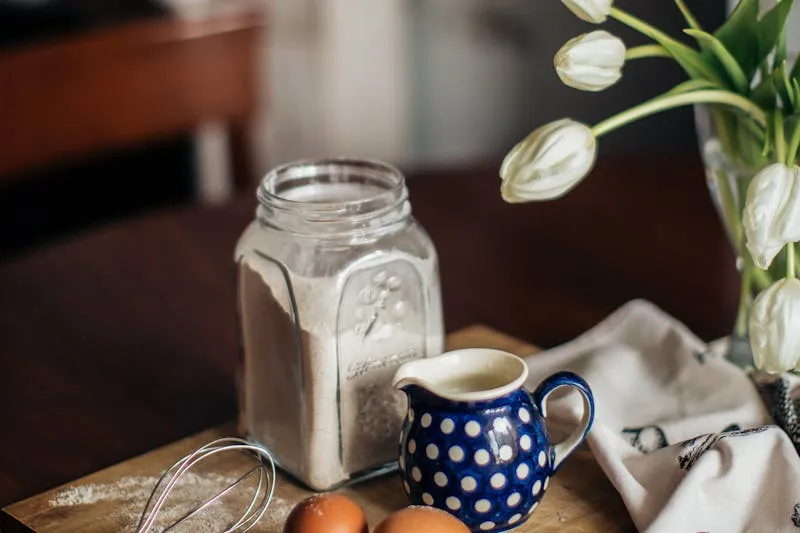Parent posant un cadre bienveillant à son enfant
