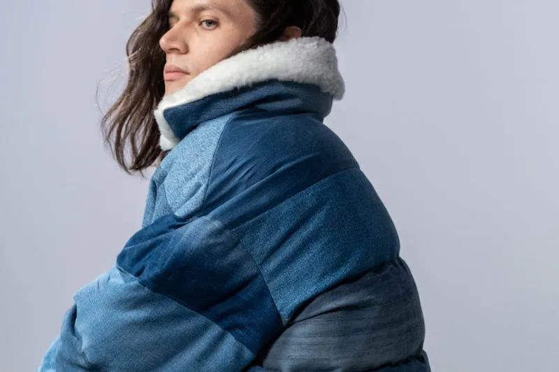 Comparaison de collants de différents deniers du transparent à l'opaque